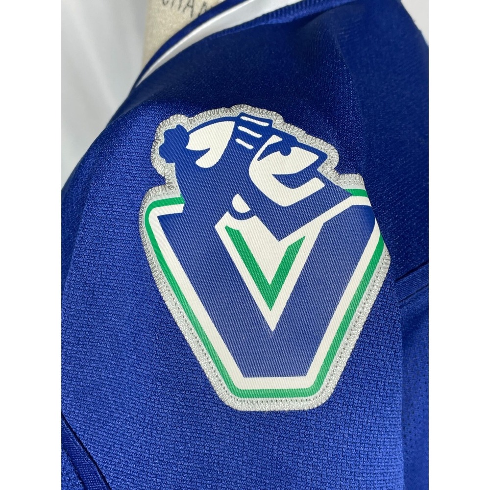Vancouver Canucks NHL Reebok Blue Premier Alternate Jersey Women's LARGE - Picture 8 of 15